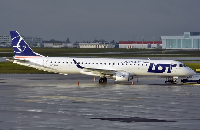 LOT reaguje na problemy. Anulacje wybranych połączeń nocnych